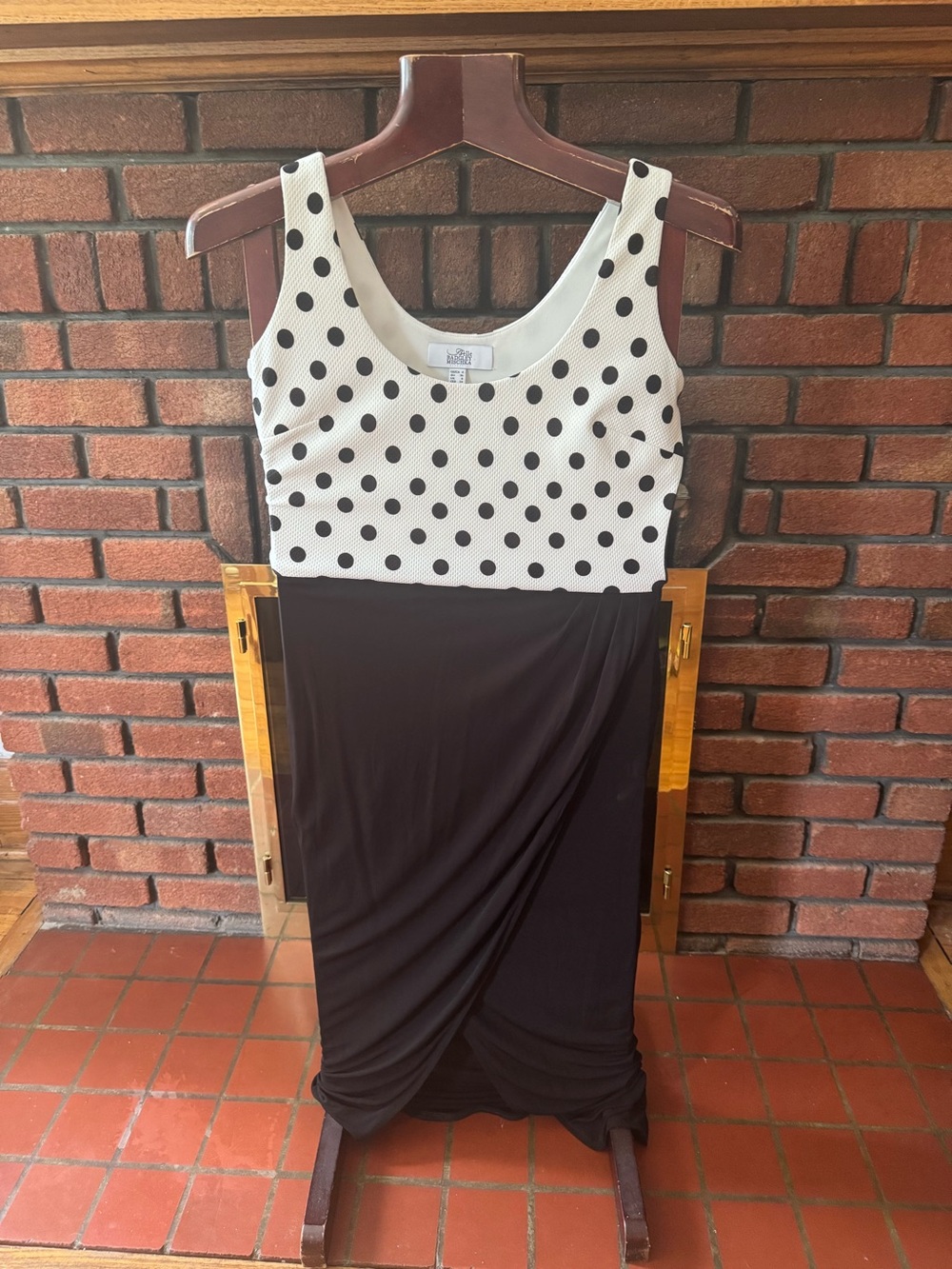 Badgley Mischka elegant White & Black Polka Dot Maxi Dress used once size 4